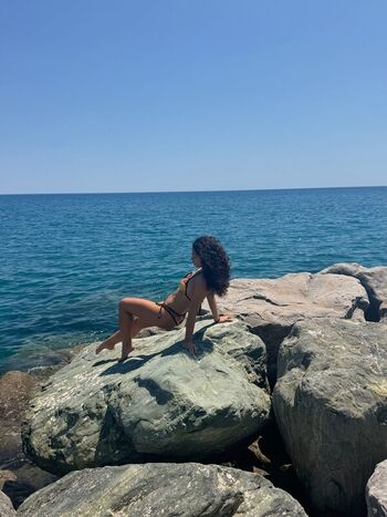 Full leaked Sara holmes private onlyfans photo
