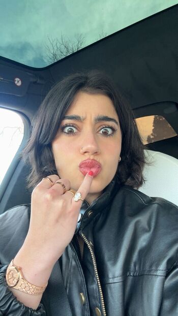 Full leaked Sara saffari page private onlyfans photo
