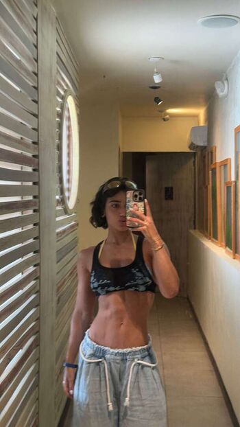 Full leaked Sara saffari page private onlyfans photo