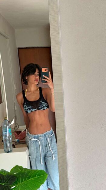 Full leaked Sara saffari page private onlyfans photo