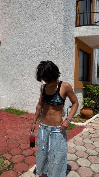 Full leaked Sara saffari page private onlyfans photo
