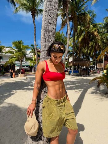 Full leaked Sara saffari page private onlyfans photo