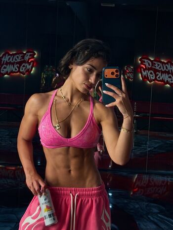 Full leaked Sara saffari page private onlyfans photo