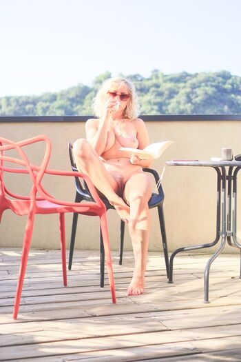 Full leaked Sarafantine private onlyfans photo