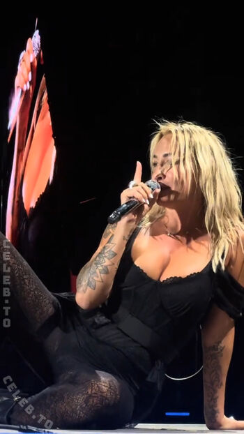 Full leaked Sarah connor private onlyfans photo