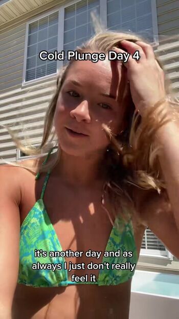 Full leaked Sarah dorough page private onlyfans photo