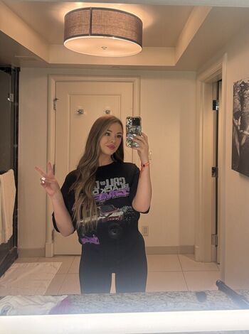 Full leaked Saskkiii page private onlyfans photo