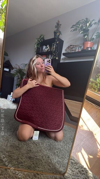 Full leaked Satiellacosplay private onlyfans photo