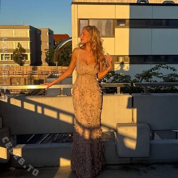 Full leaked Selinahddl private onlyfans photo