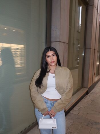Full leaked Serenaaz private onlyfans photo