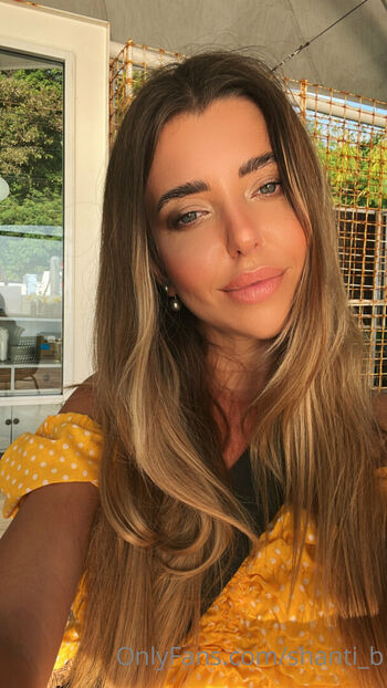Full leaked Shanti b page private onlyfans photo