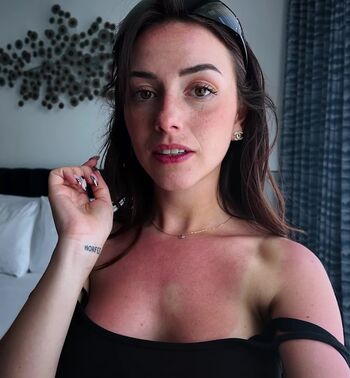 Full leaked Shauna dewit page private onlyfans photo