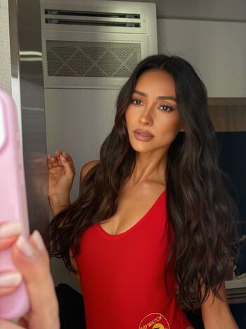 Full leaked Shay mitchell page private onlyfans photo