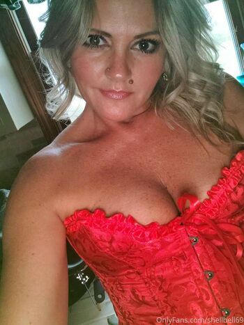 Full leaked Shellbell private onlyfans photo