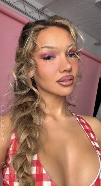 Full leaked Shirin david page private onlyfans photo