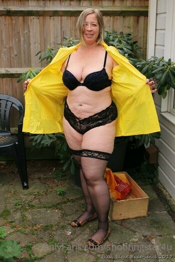 Full leaked Shootingstaru private onlyfans photo
