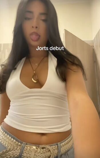 Full leaked Sienna sidhu private onlyfans photo