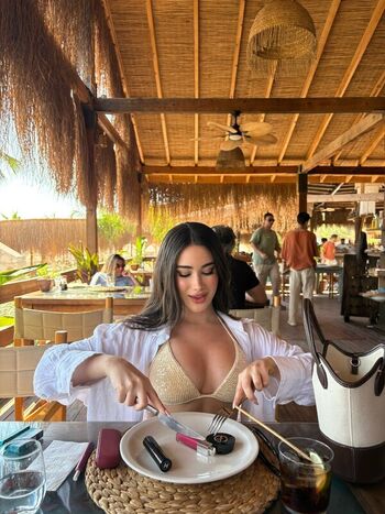 Full leaked Simayyeceee page private onlyfans photo
