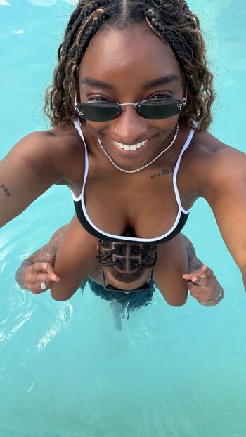 Full leaked Simone biles page private onlyfans photo