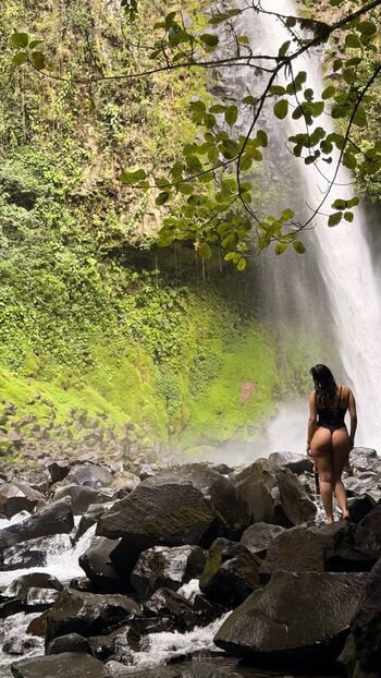 Full leaked Sincerelypisces page private onlyfans photo