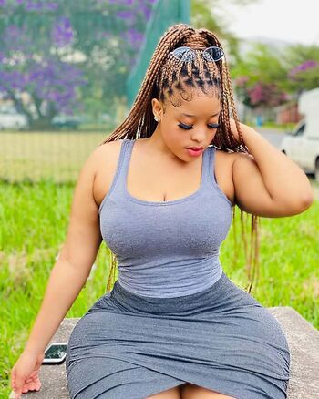 Full leaked Siweeee m private onlyfans photo