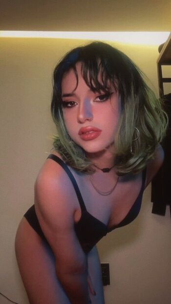 Full leaked Skellysuls private onlyfans photo