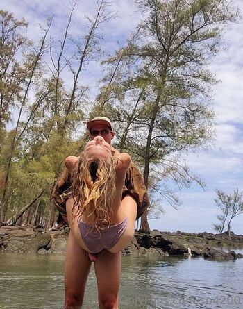 Full leaked Sky ocean page private onlyfans photo