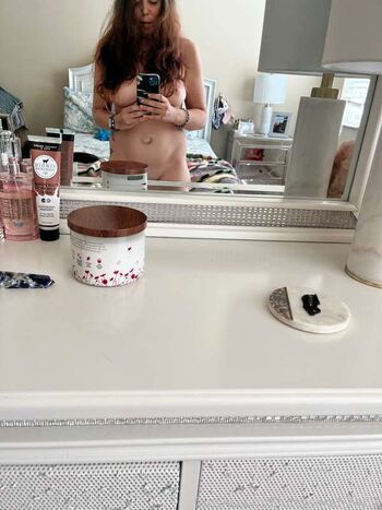 Full leaked Sluttysarah page private onlyfans photo