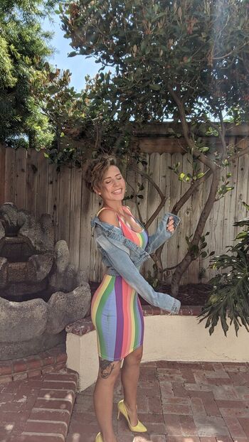 Full leaked Soe gschwind page private onlyfans photo