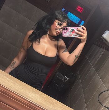 Full leaked Sofadasuccubus private onlyfans photo