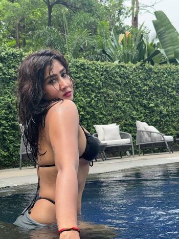 Full leaked Sofia ansari page private onlyfans photo