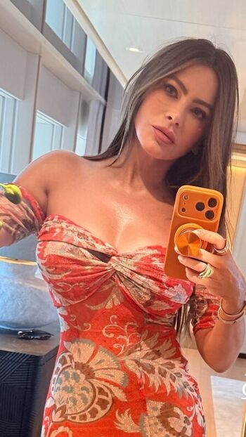 Full leaked Sofia vergara page private onlyfans photo