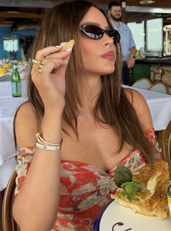 Full leaked Sofia vergara page private onlyfans photo