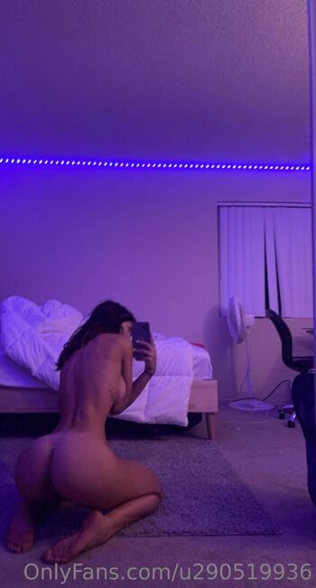 Full leaked Sofianextdoor private onlyfans photo
