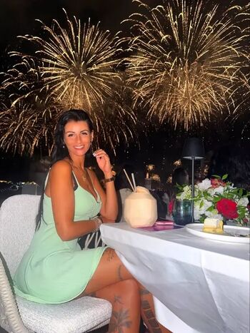 Full leaked Solene sun page private onlyfans photo