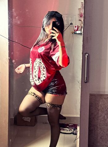 Full leaked Somya kodan page private onlyfans photo