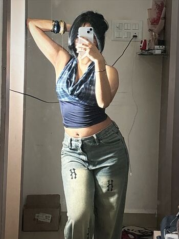 Full leaked Somya kodan page private onlyfans photo