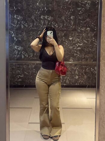 Full leaked Somya kodan page private onlyfans photo