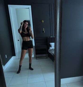Sonya Deville