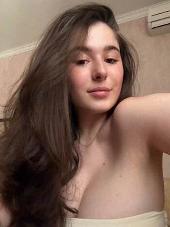Full leaked Sophie bell page private onlyfans photo