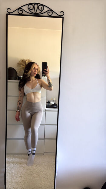 Full leaked Sophie burrell page private onlyfans photo