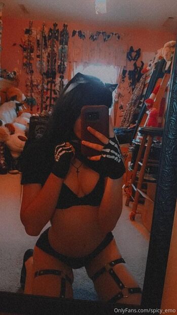 Full leaked Spicy emo  page private onlyfans photo