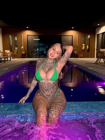 Full leaked Split tongue bri private onlyfans photo
