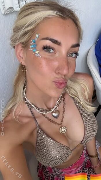 Full leaked Starletnova page private onlyfans photo