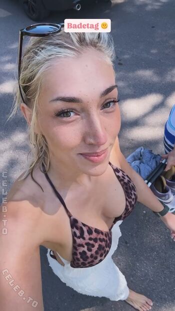 Full leaked Starletnova page private onlyfans photo