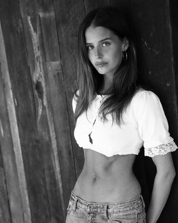Full leaked Steph mandich page private onlyfans photo