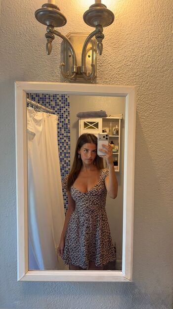 Full leaked Steph mandich page private onlyfans photo
