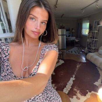 Full leaked Steph mandich page private onlyfans photo