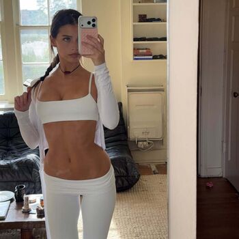 Full leaked Steph mandich page private onlyfans photo
