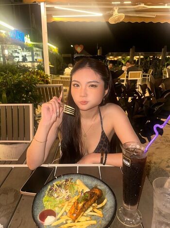 Full leaked Stephanie chua page private onlyfans photo